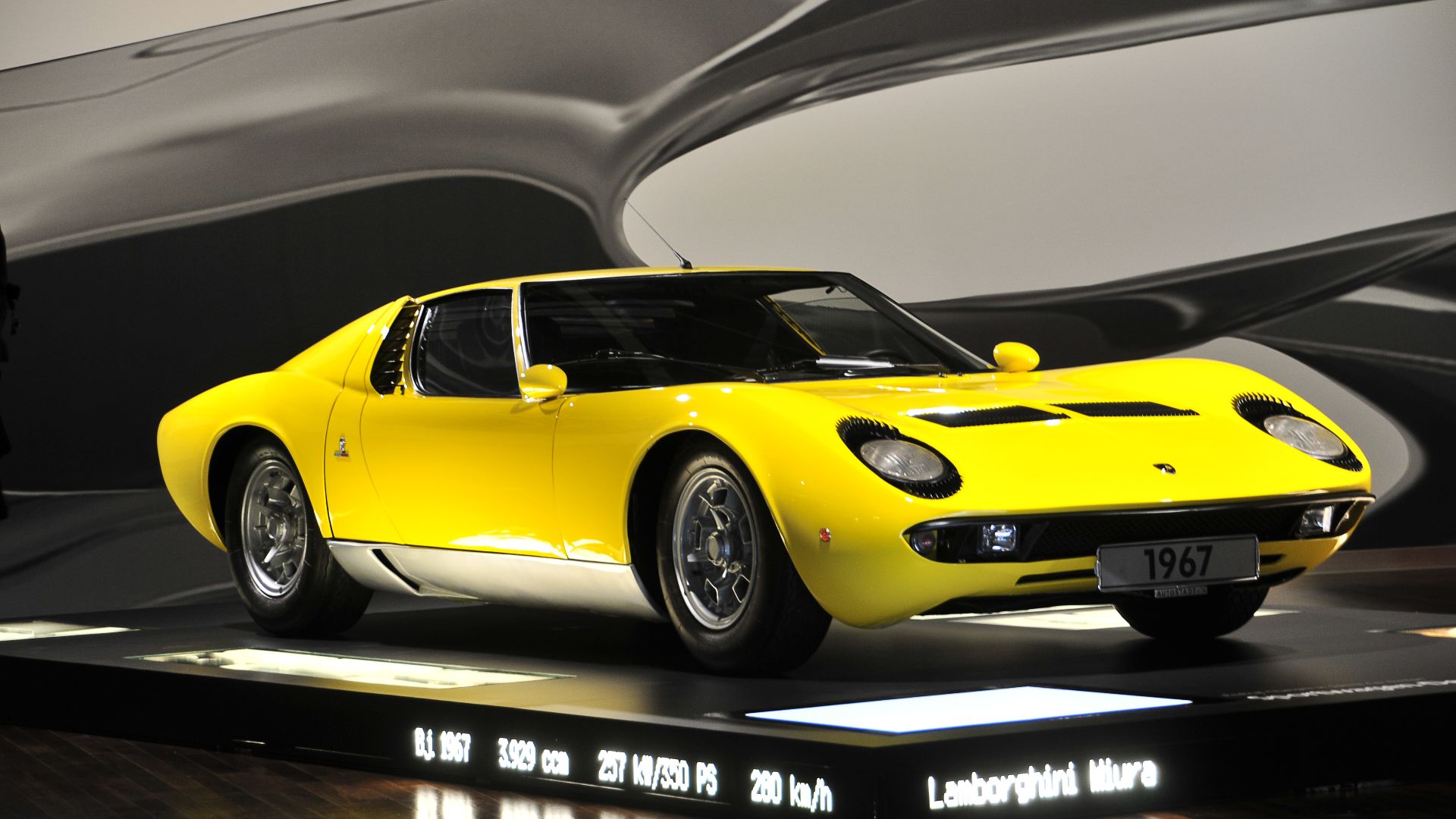 6. Lamborghini Miura