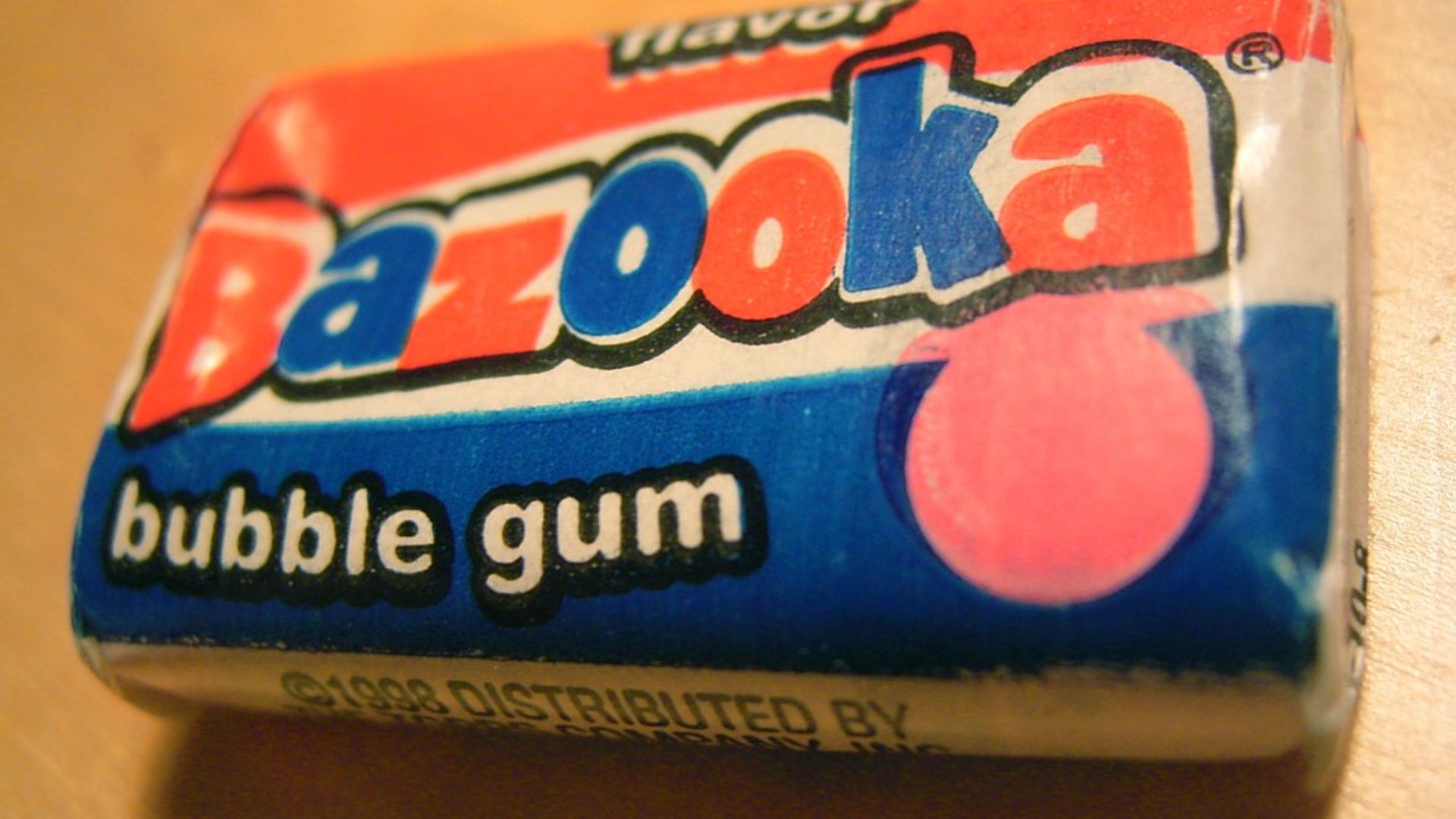 8. Le chewing-gum « Bazooka » (années 1940)