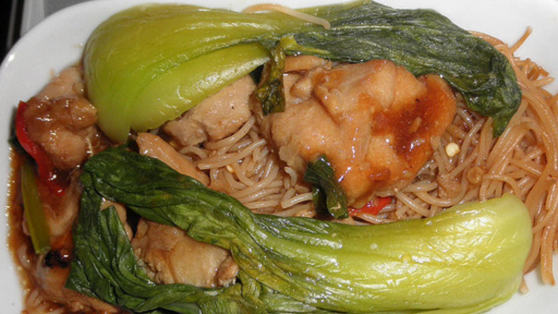 9. Poulet, pâtes et légumes