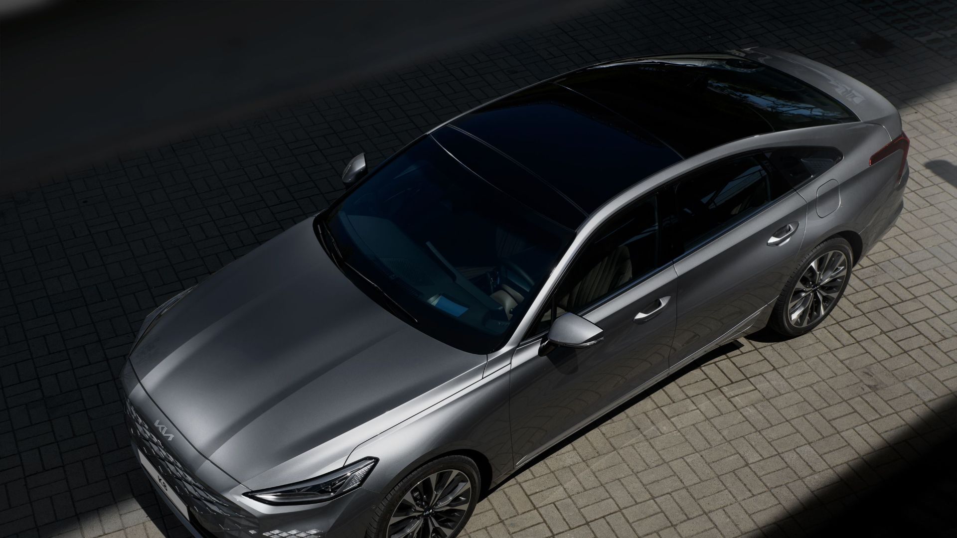 9. Kia Cadenza