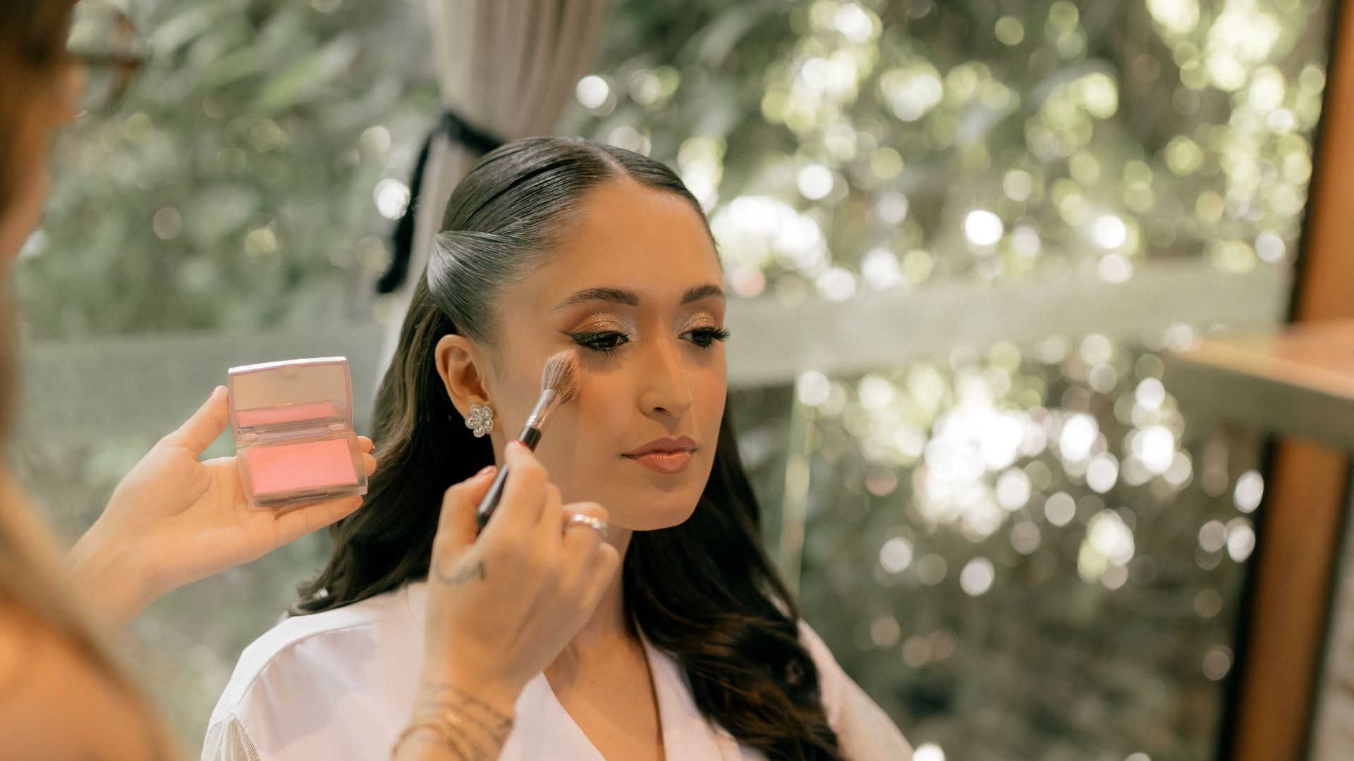 20. Ce look « naturel » qui a manifestement nécessité une préparation minutieuse