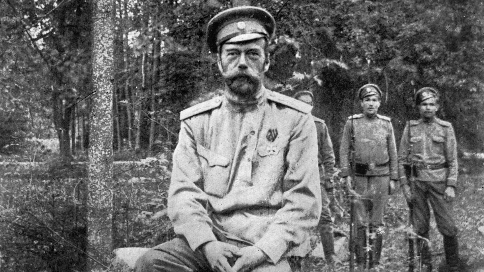 10. Le tsar Nicolas II – Sous l'influence de Grigori Rasputin