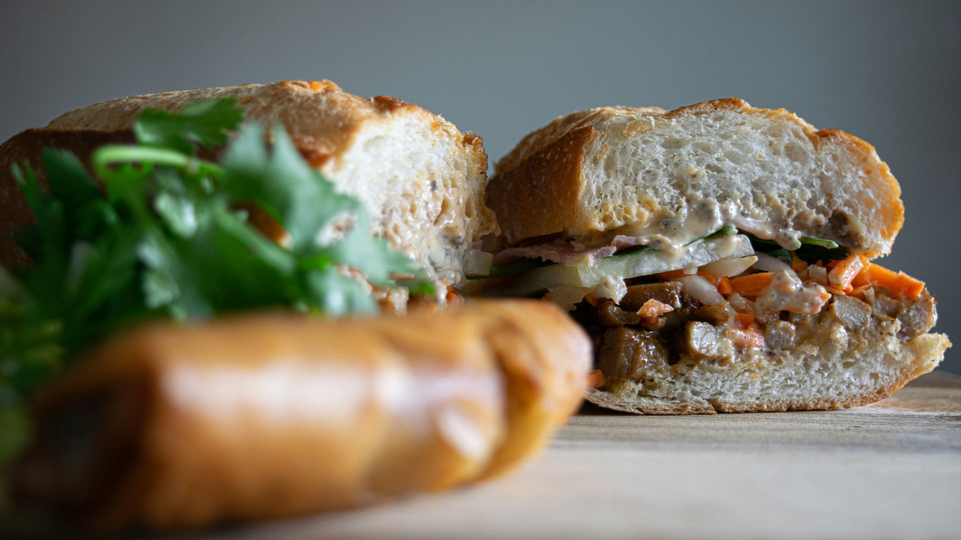 7. Mini-toasts banh mi