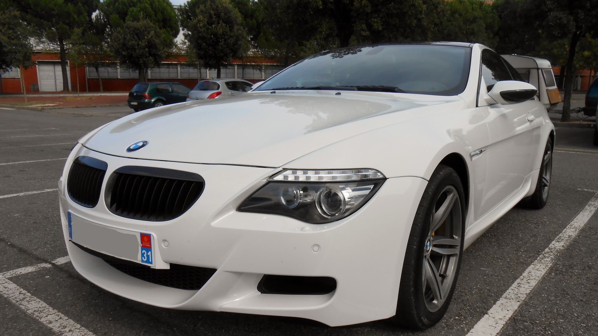 2. BMW E63 M6