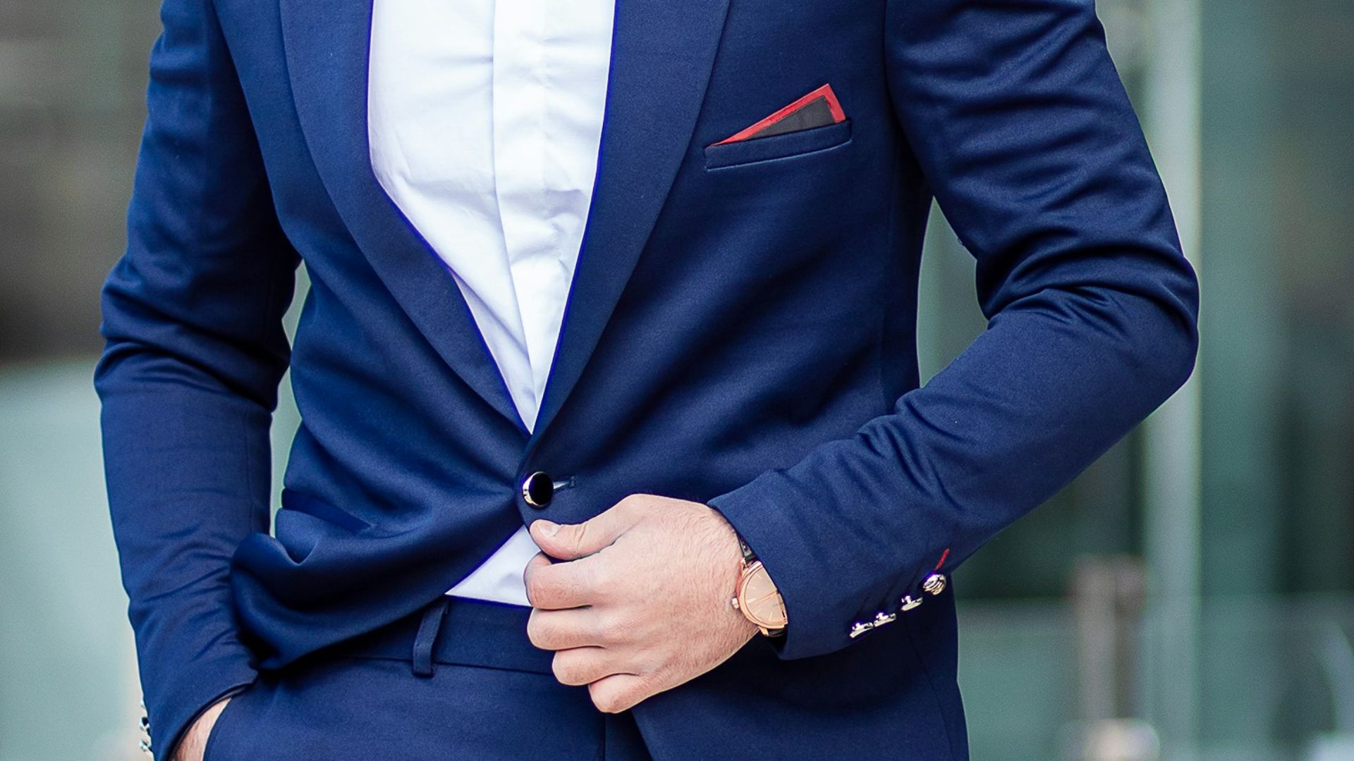 20. Des costumes sur mesure pour les courses de tous les jours