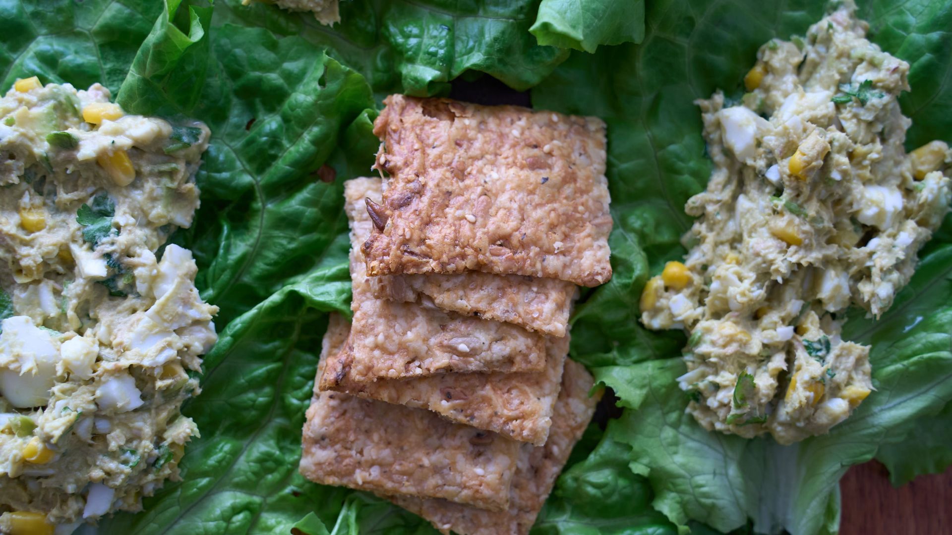 6. Thon sur des crackers aux céréales complètes