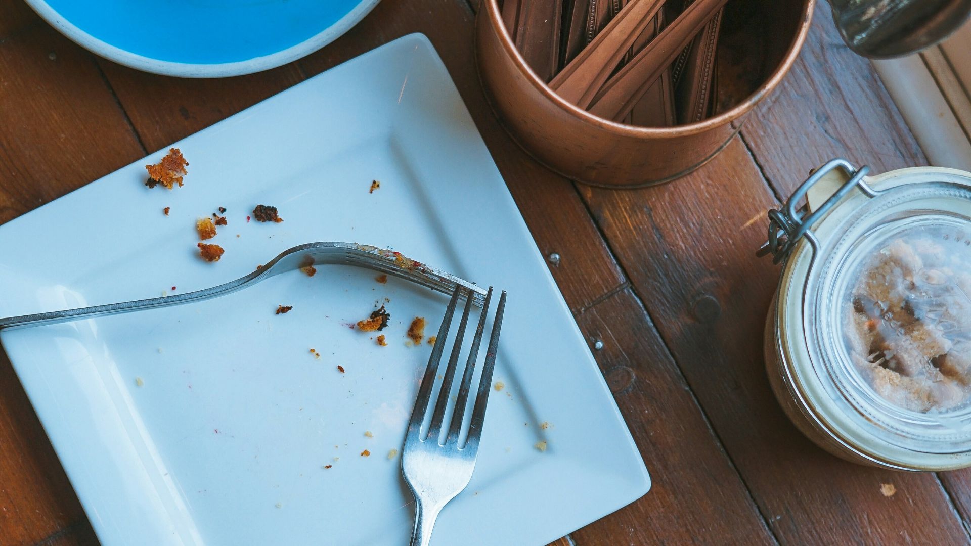 13. Laisser tout en désordre