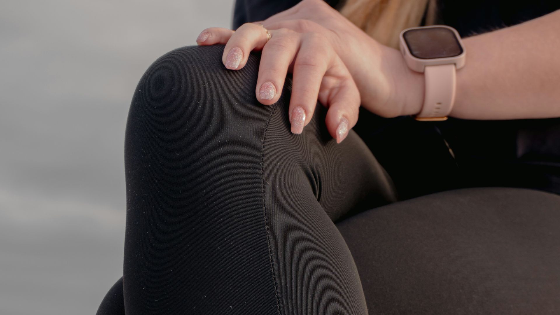 2. Leggings noirs moulants