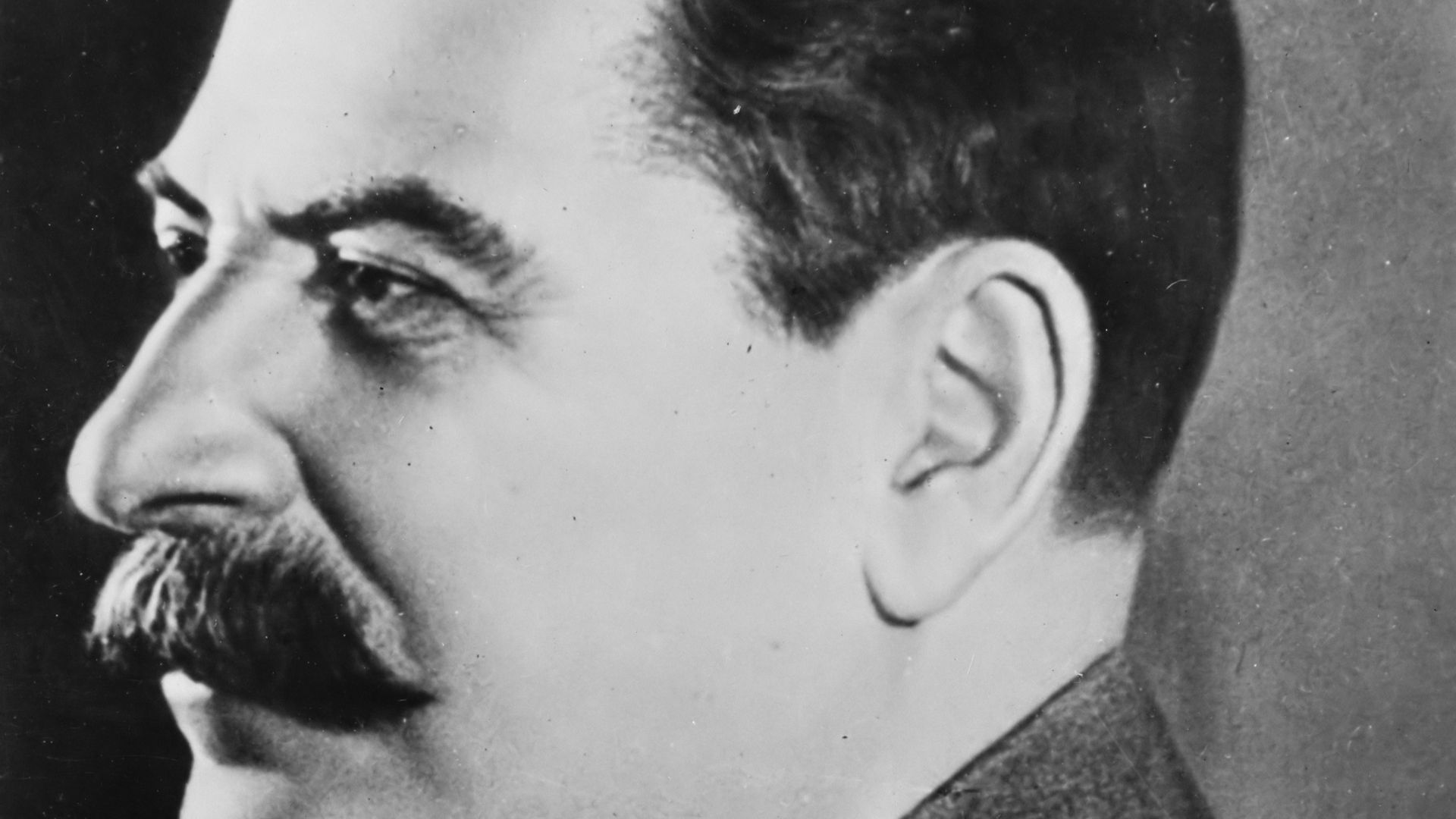 4. Joseph Staline