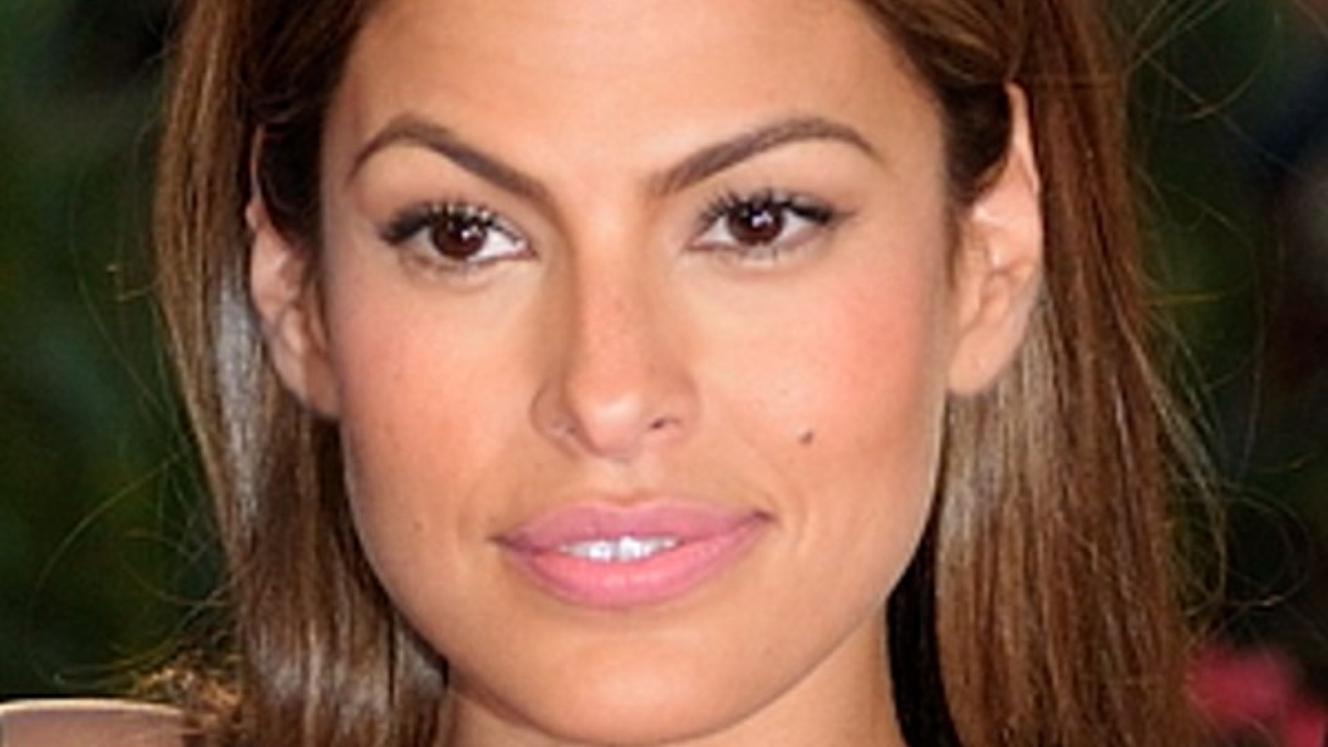9. Eva Mendes