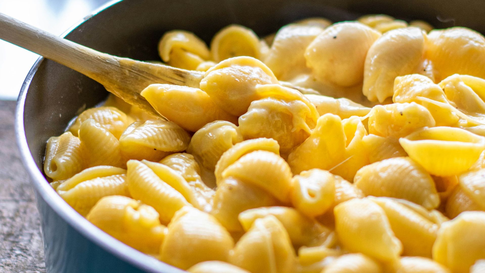 12. Macaronis au fromage et au jambon