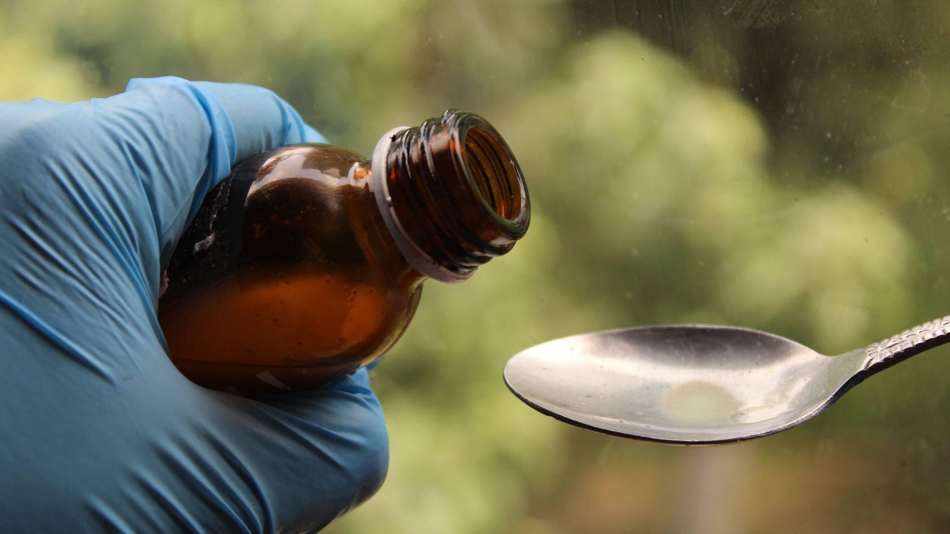 2. Ne buvez jamais de peroxyde d'hydrogène