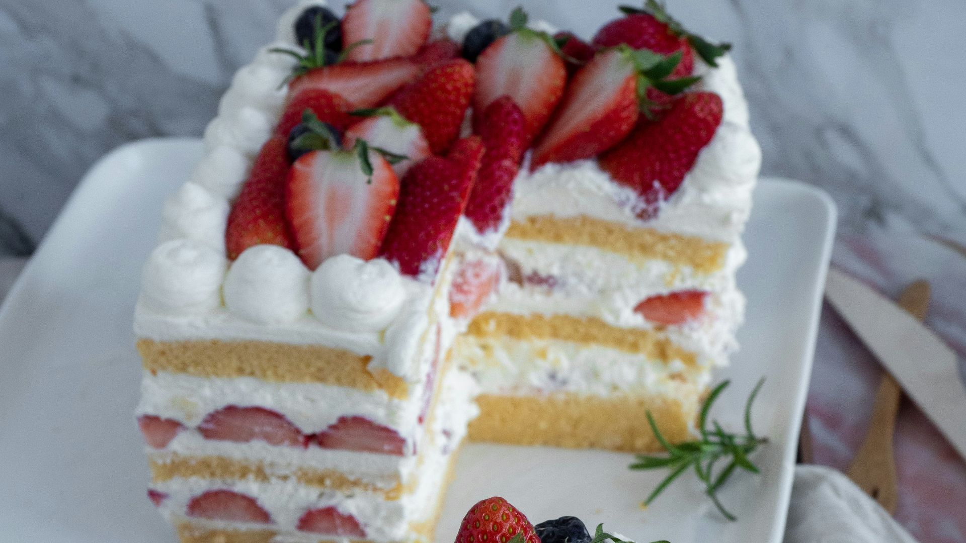 4. Brochettes de shortcake aux fraises