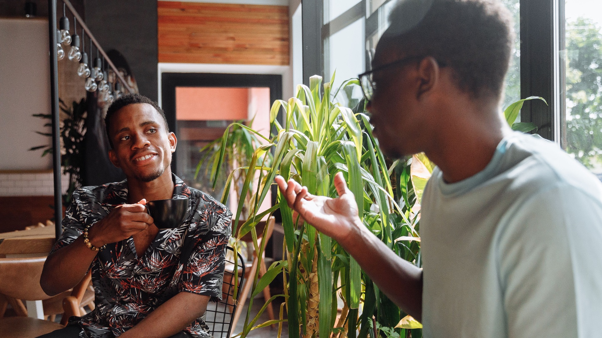 13. Les gens vous interrompent souvent ou parlent en même temps que vous