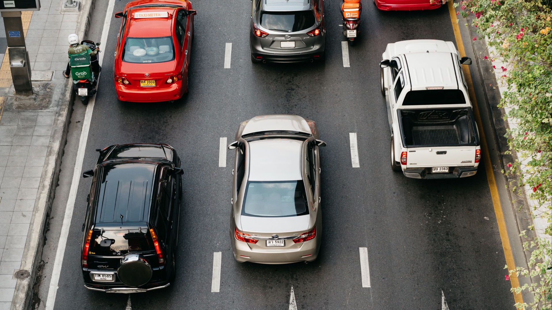 6. Changer de voie dans un trafic dense