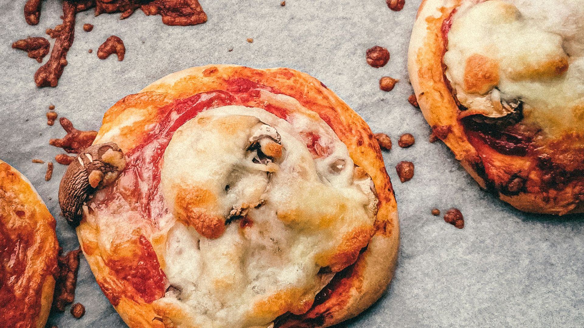 19. Mini-pizzas au pain pita complet