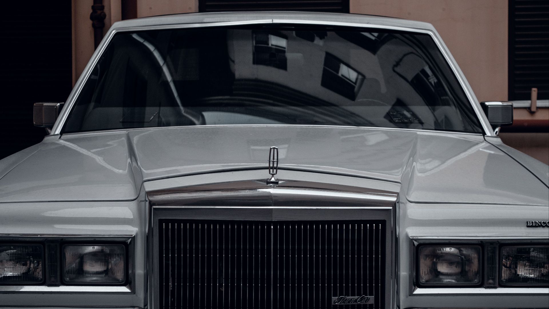 10. Lincoln Mark VII (1984-1992)