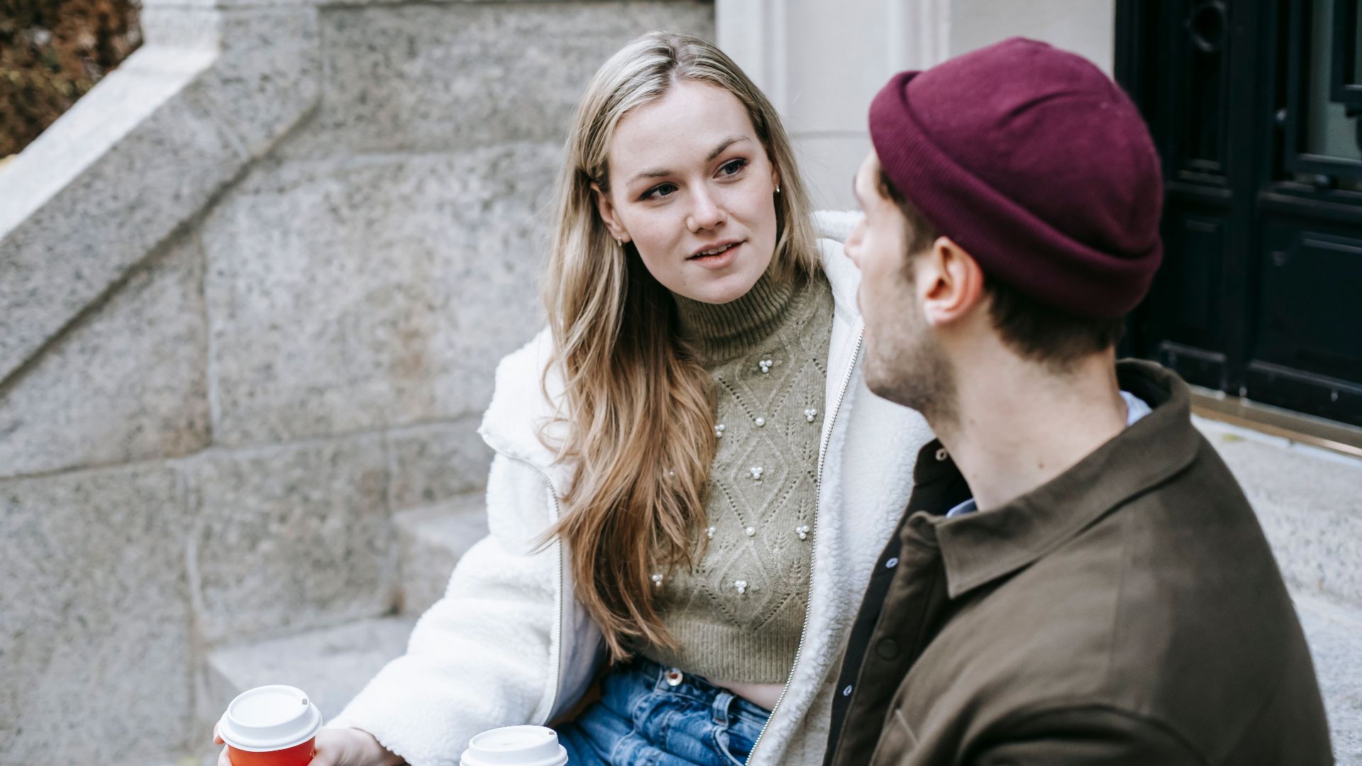 18. Il remarque aussi quand tu n'es pas pleinement présente