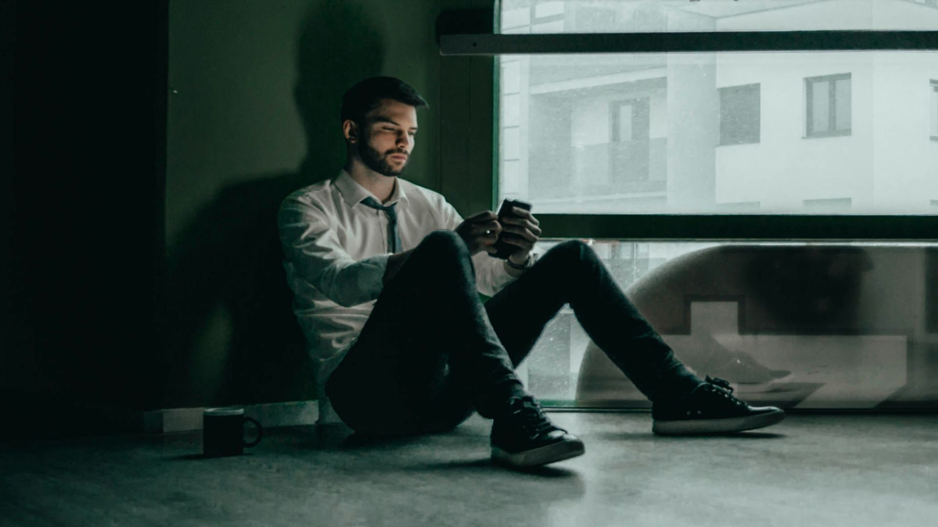9. Ils s'en remettent à des habitudes qui les anesthésient