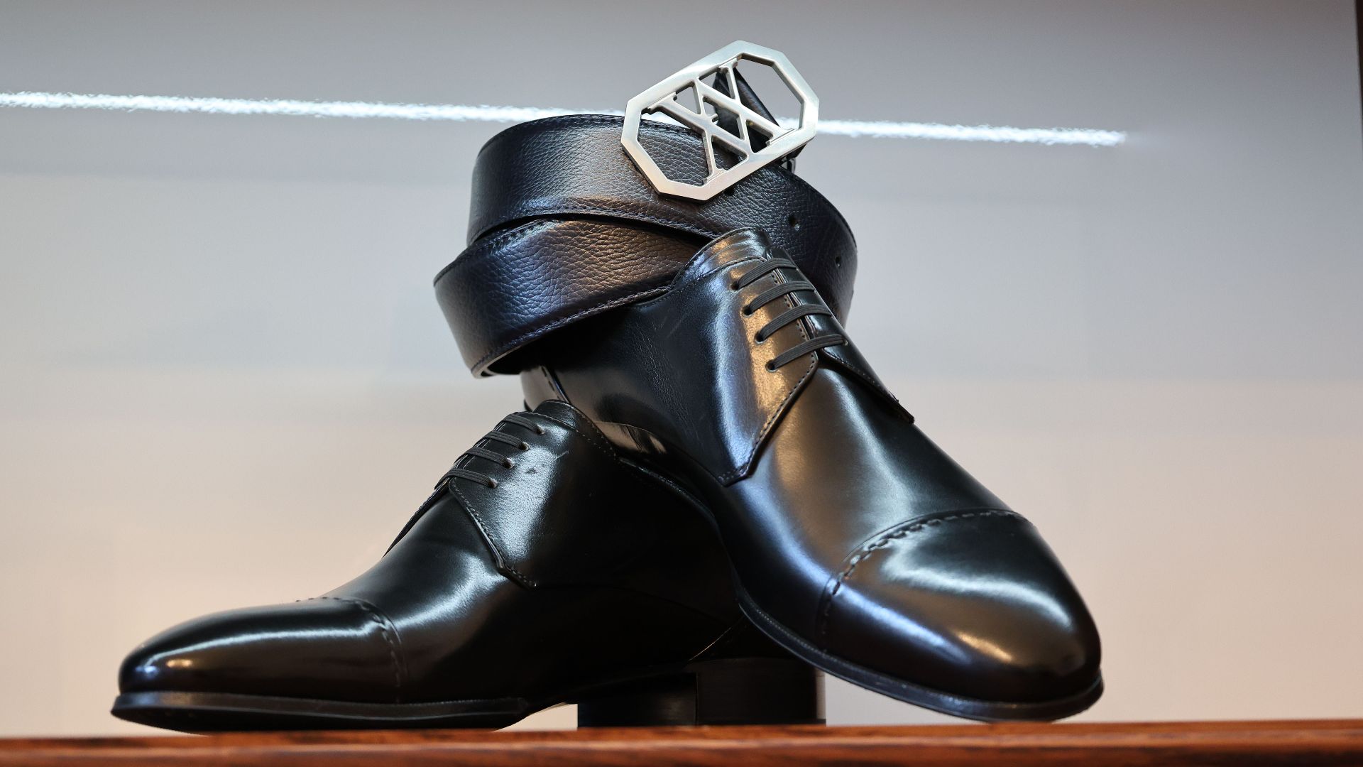 2. Assortissez votre ceinture à vos chaussures