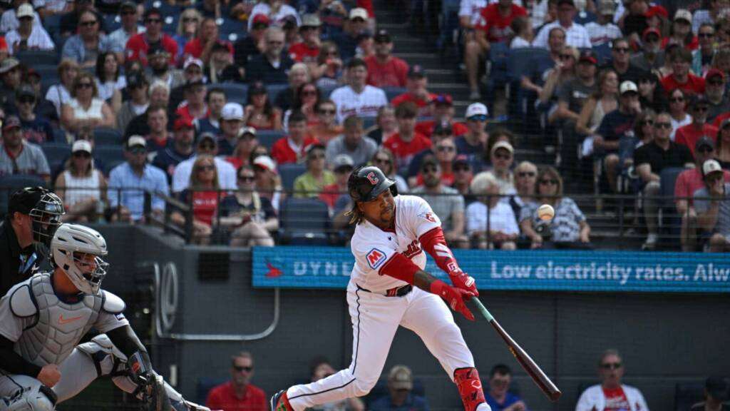The Guardians lose José Ramirez