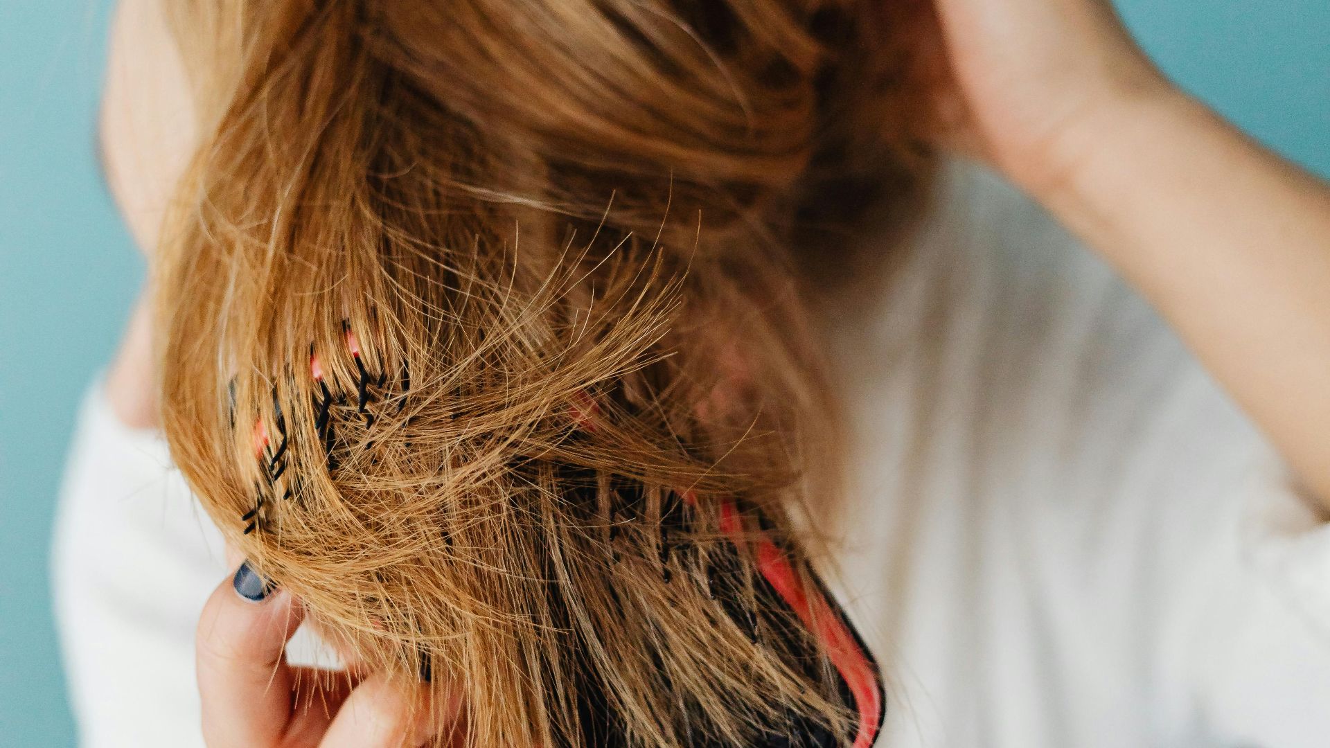 3. Vos cheveux sont ternes ou cassants