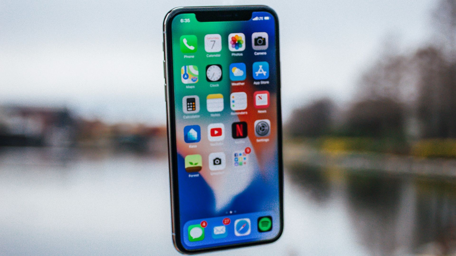 13. Smartphone