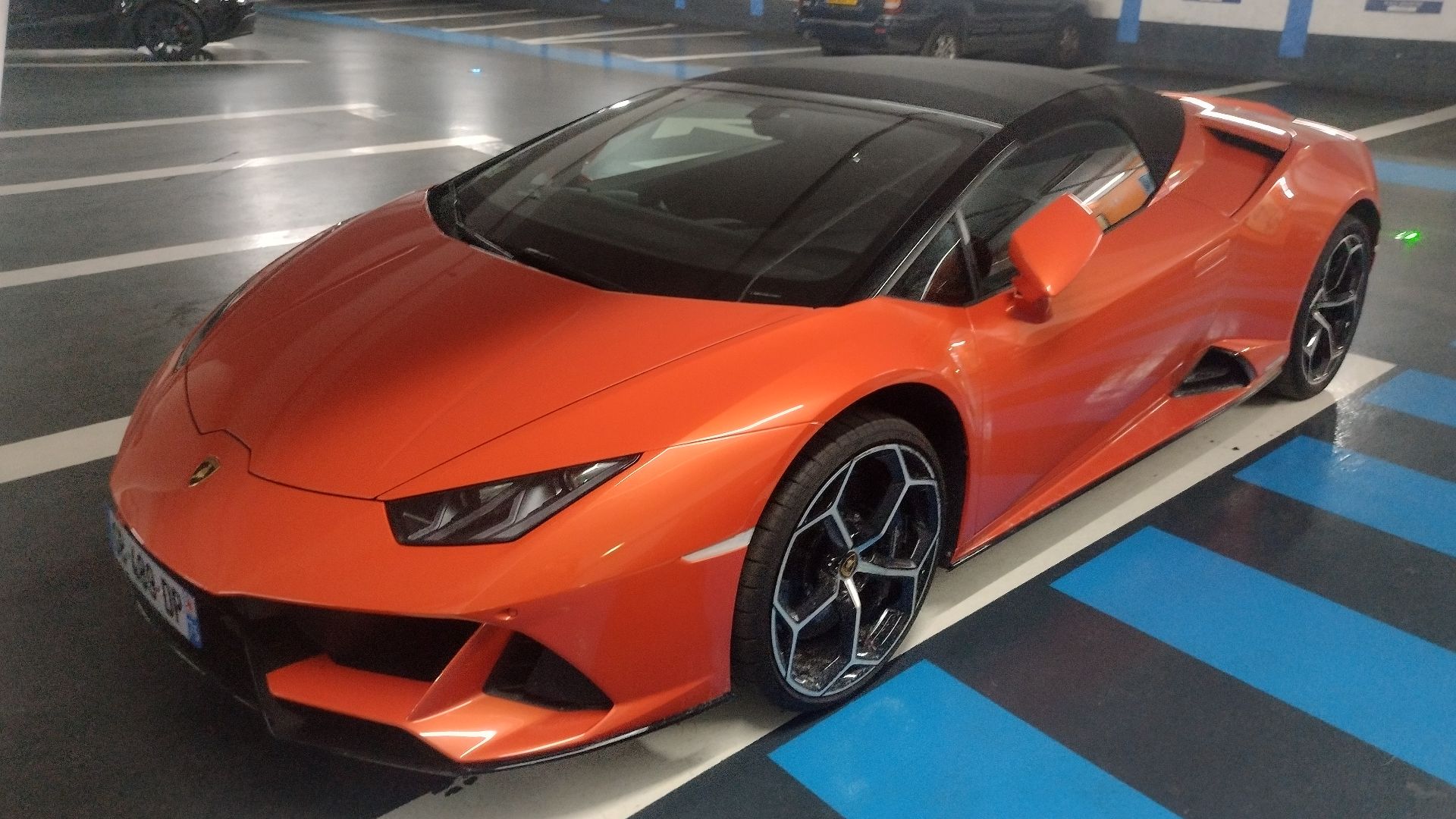 7. Lamborghini Huracán Evo