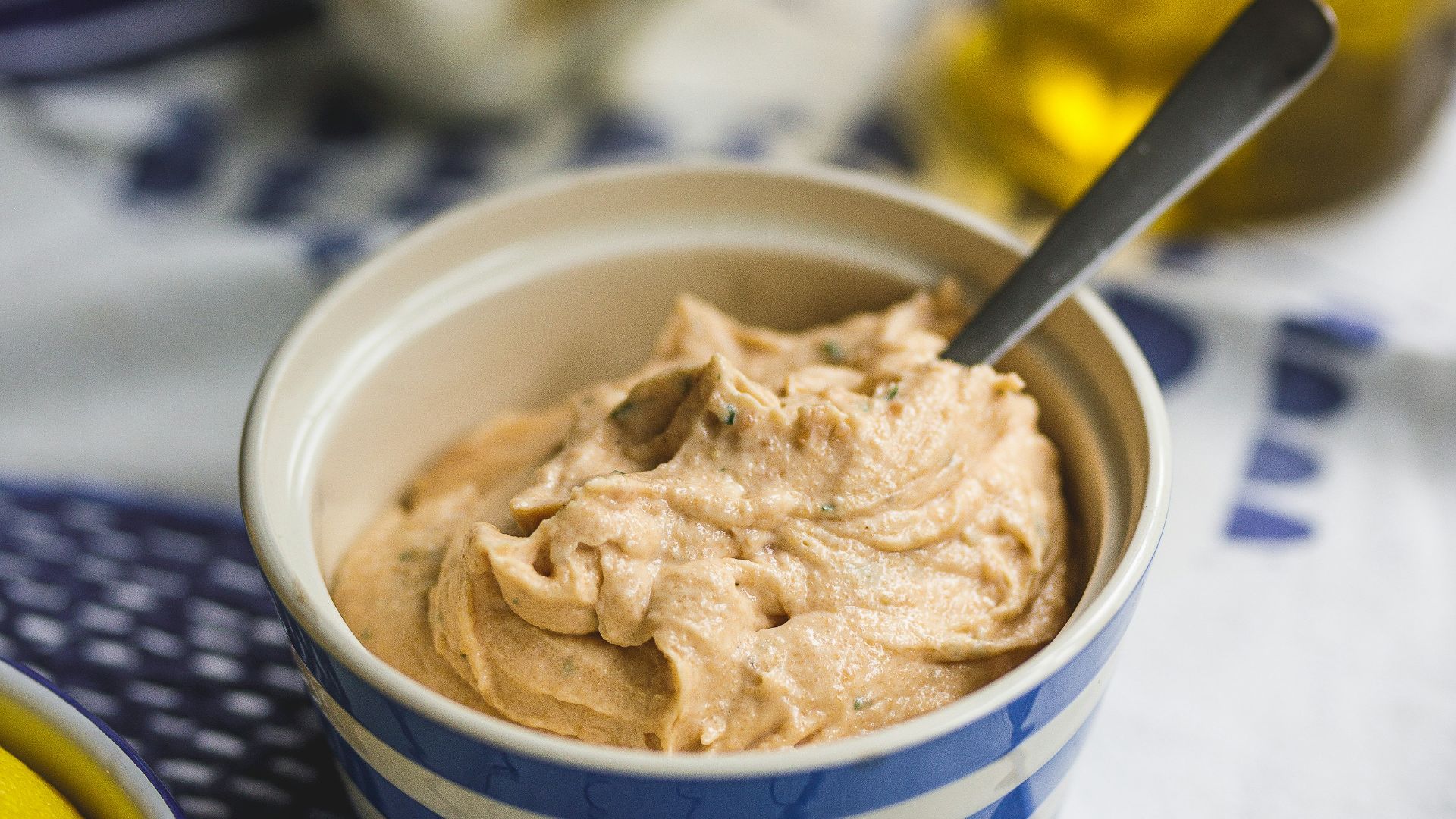 3. Sauce au yaourt grec et au beurre de cacahuète