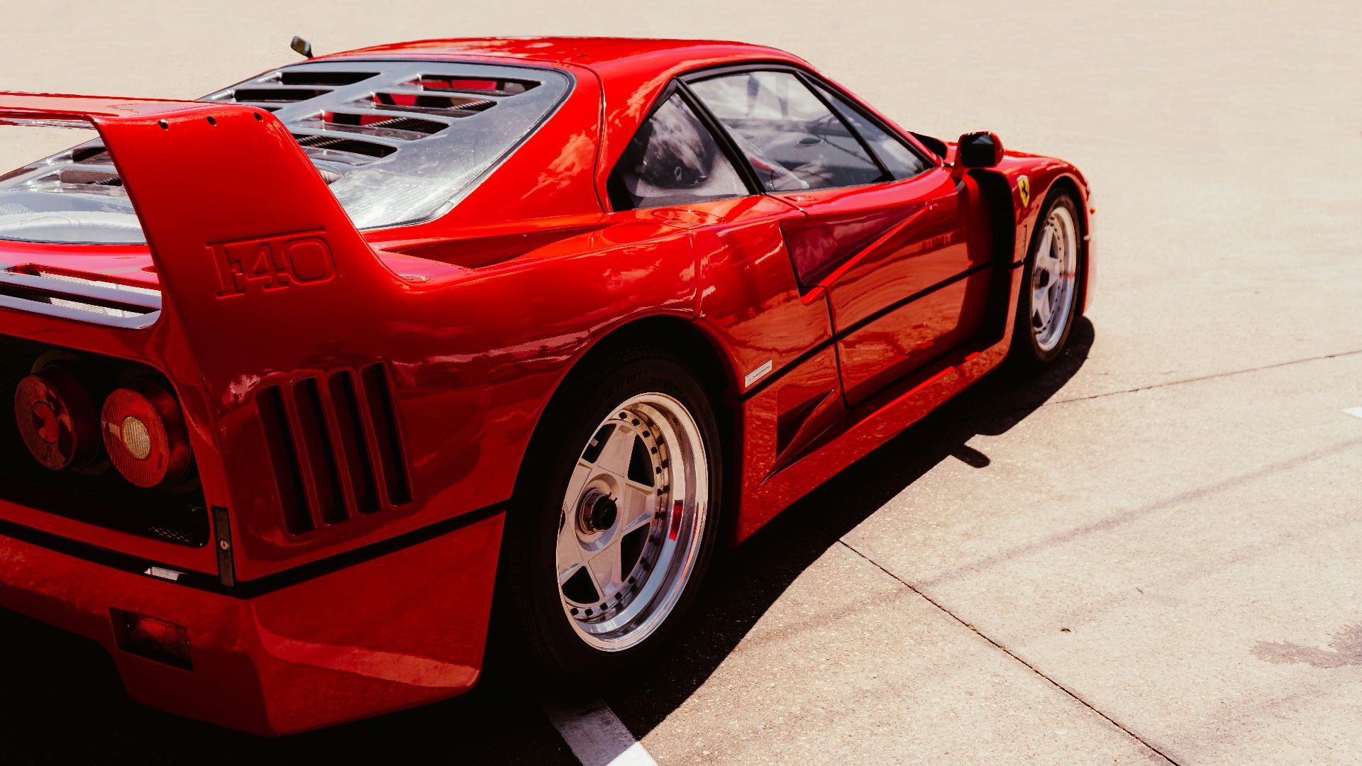 20 voitures qui prouvent que les roues peuvent tout faire ou tout gâcher