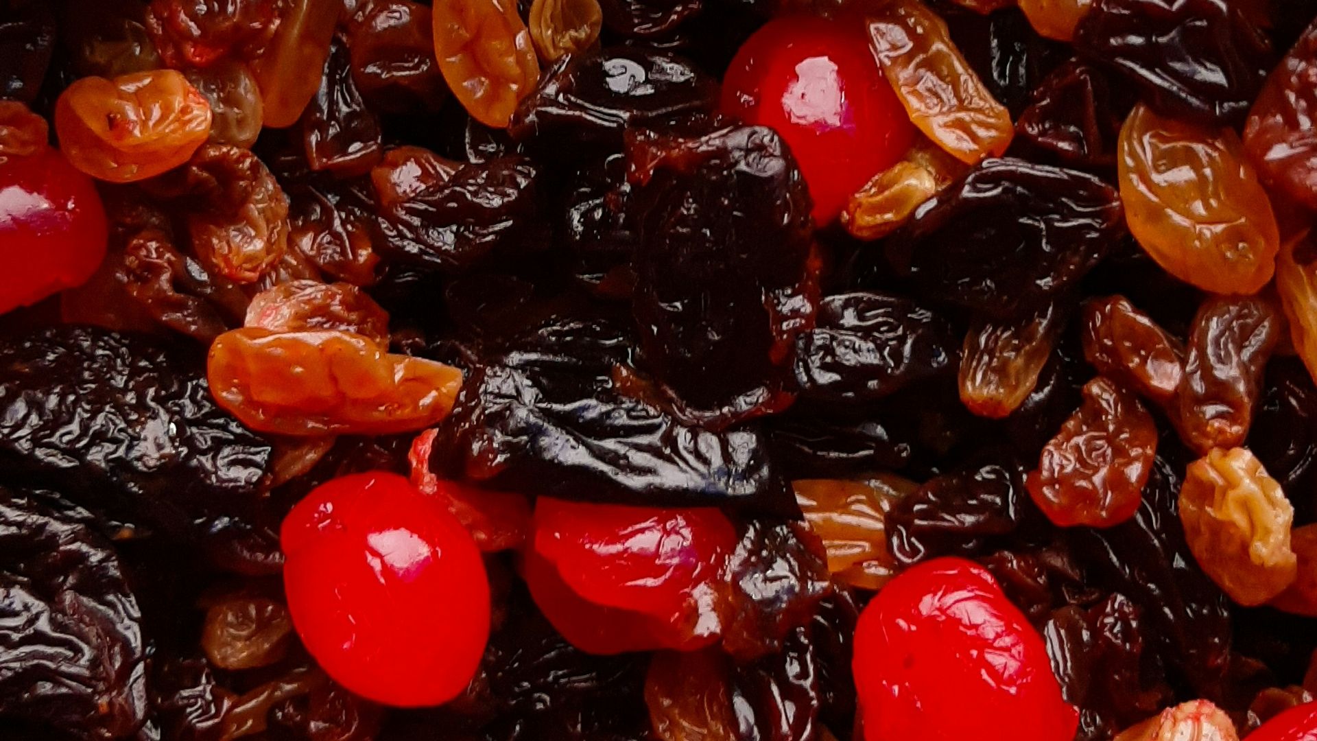 2. Raisinets