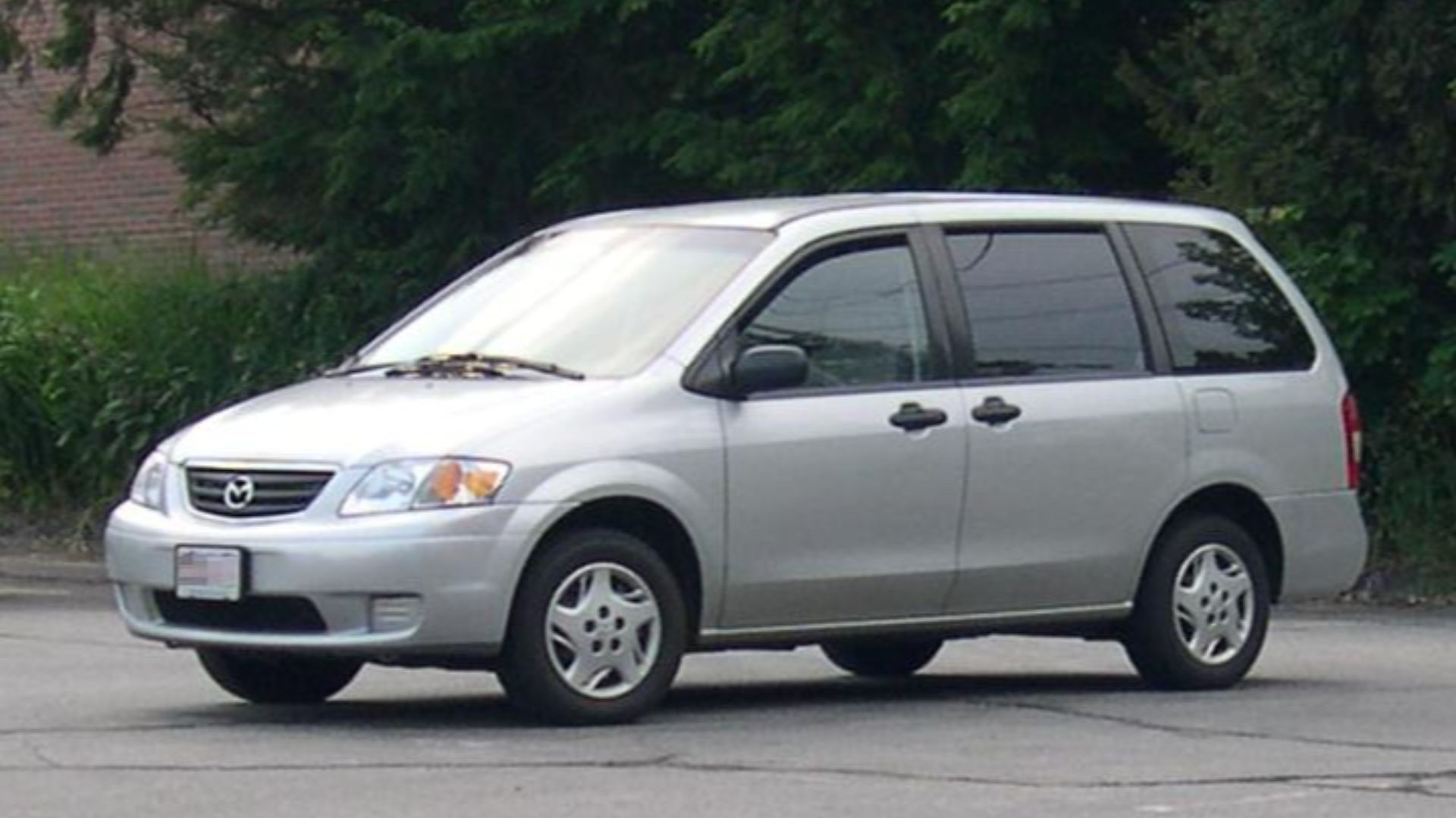 5. Mazda MPV