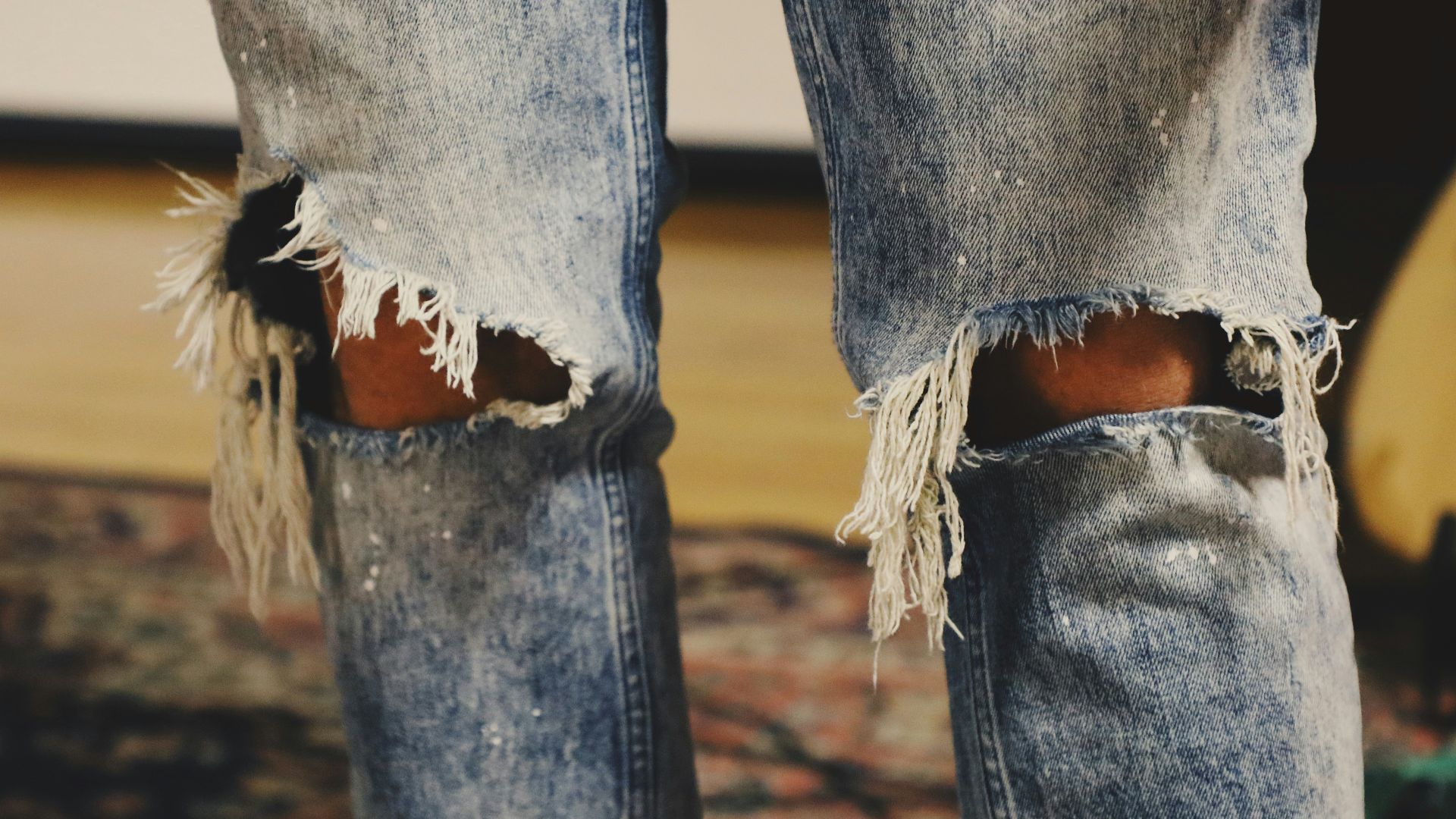 19. Jean skinny délavé