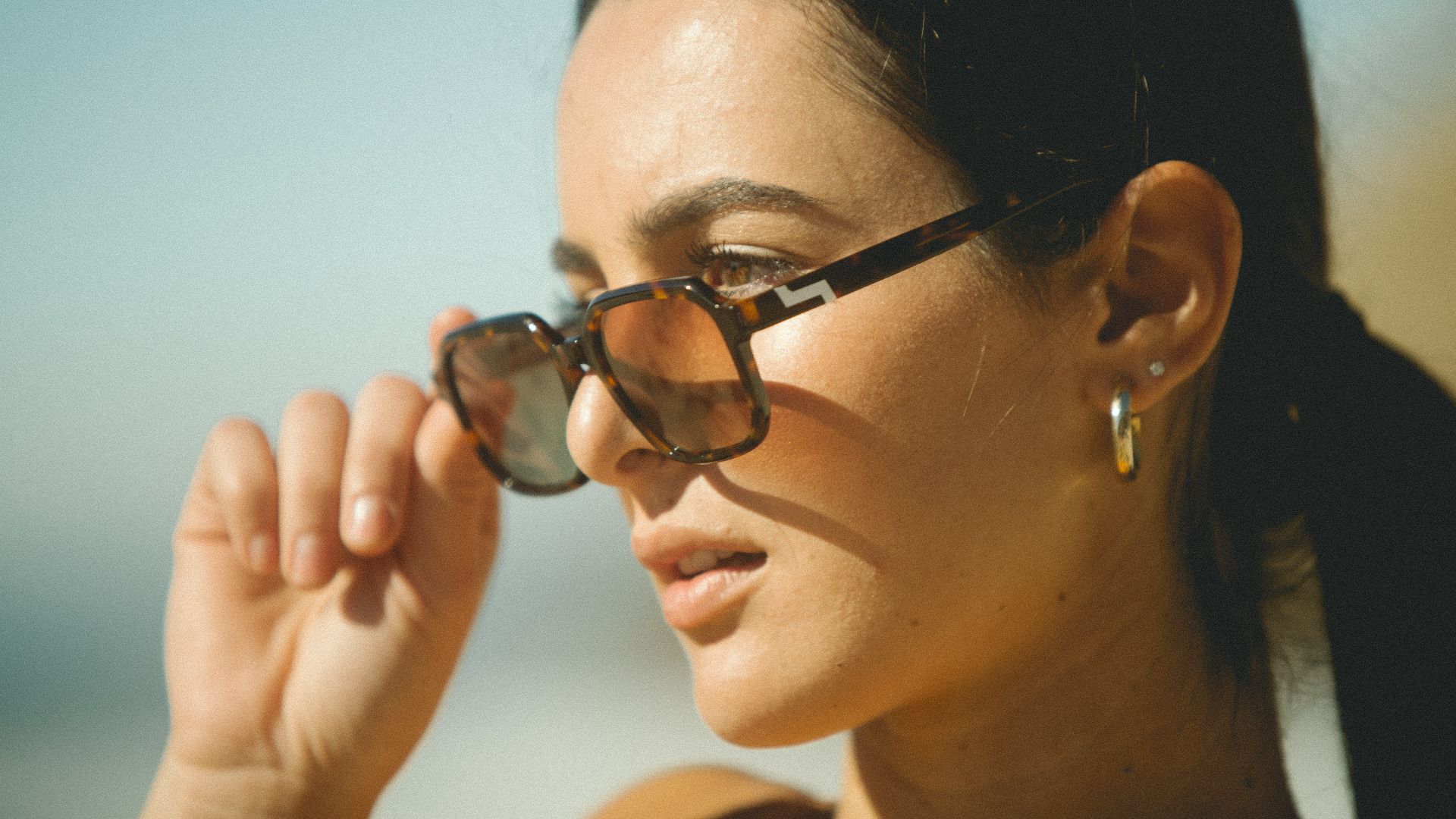 6. Lunettes de soleil oversize à monture écaille