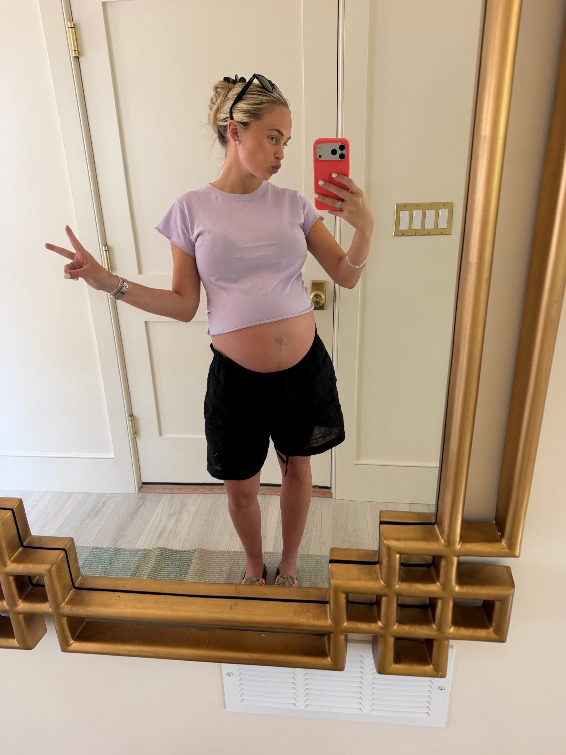 Alexa partage un moment de sa grossesse
