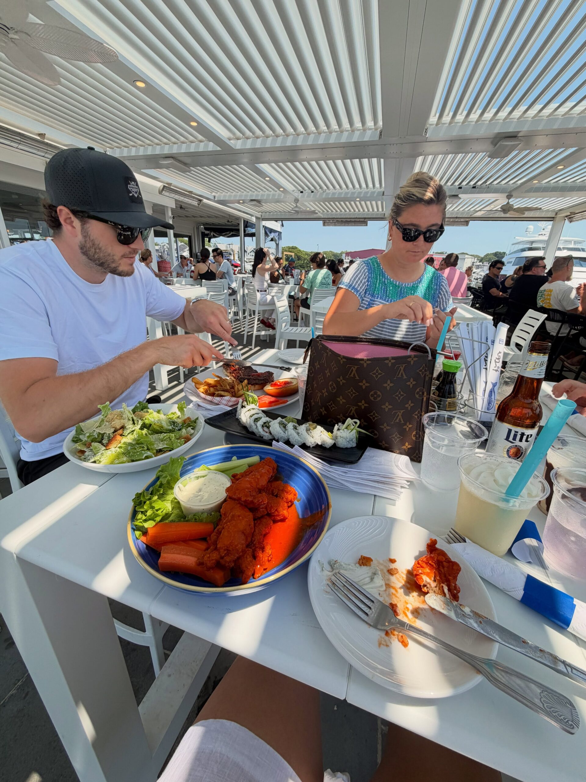 Un repas au bord de l’eau