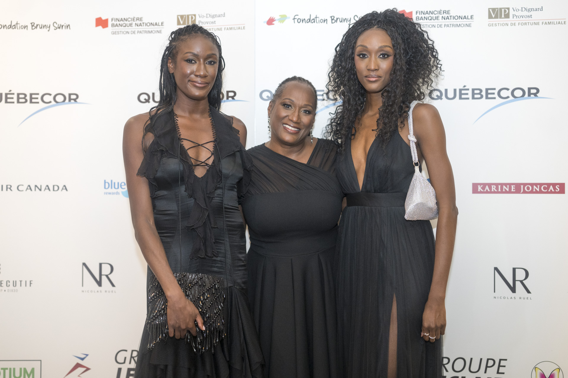 Bianelle Legroset ses deux filles Kimberley-Ann Surin et Katherine Surin
