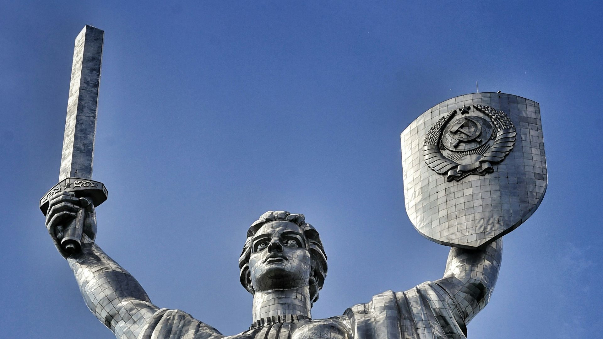 16. La Pologne et l'Union soviétique ont procédé à un échange de territoires
