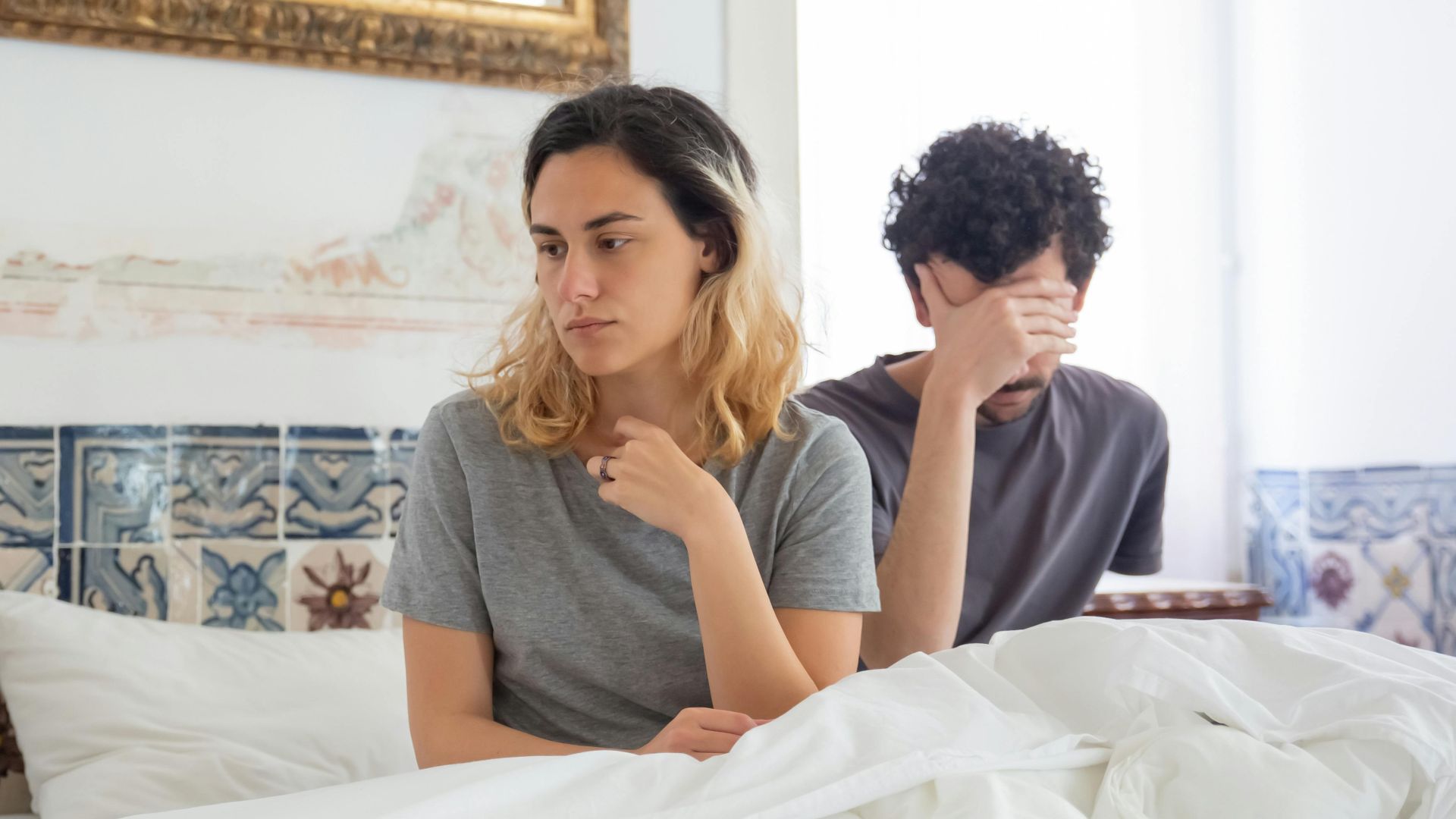 10 signes qui montrent que vous sabotez votre vie amoureuse et 10 façons d’y mettre un terme