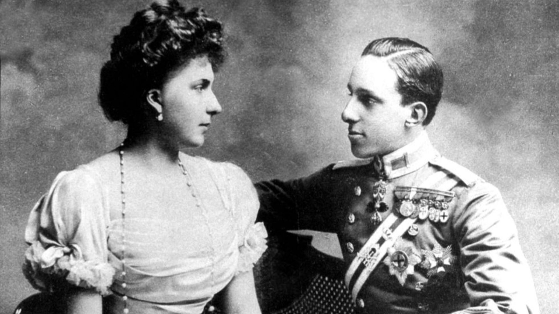 19. Alphonse XIII d'Espagne et Victoria-Eugénie de Battenberg