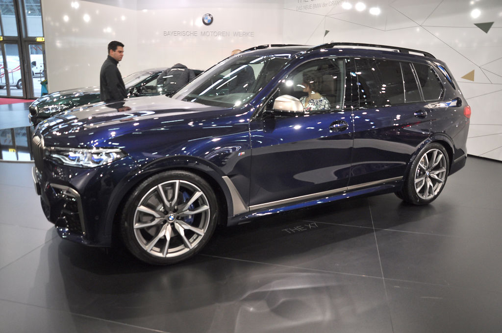 BMW X7