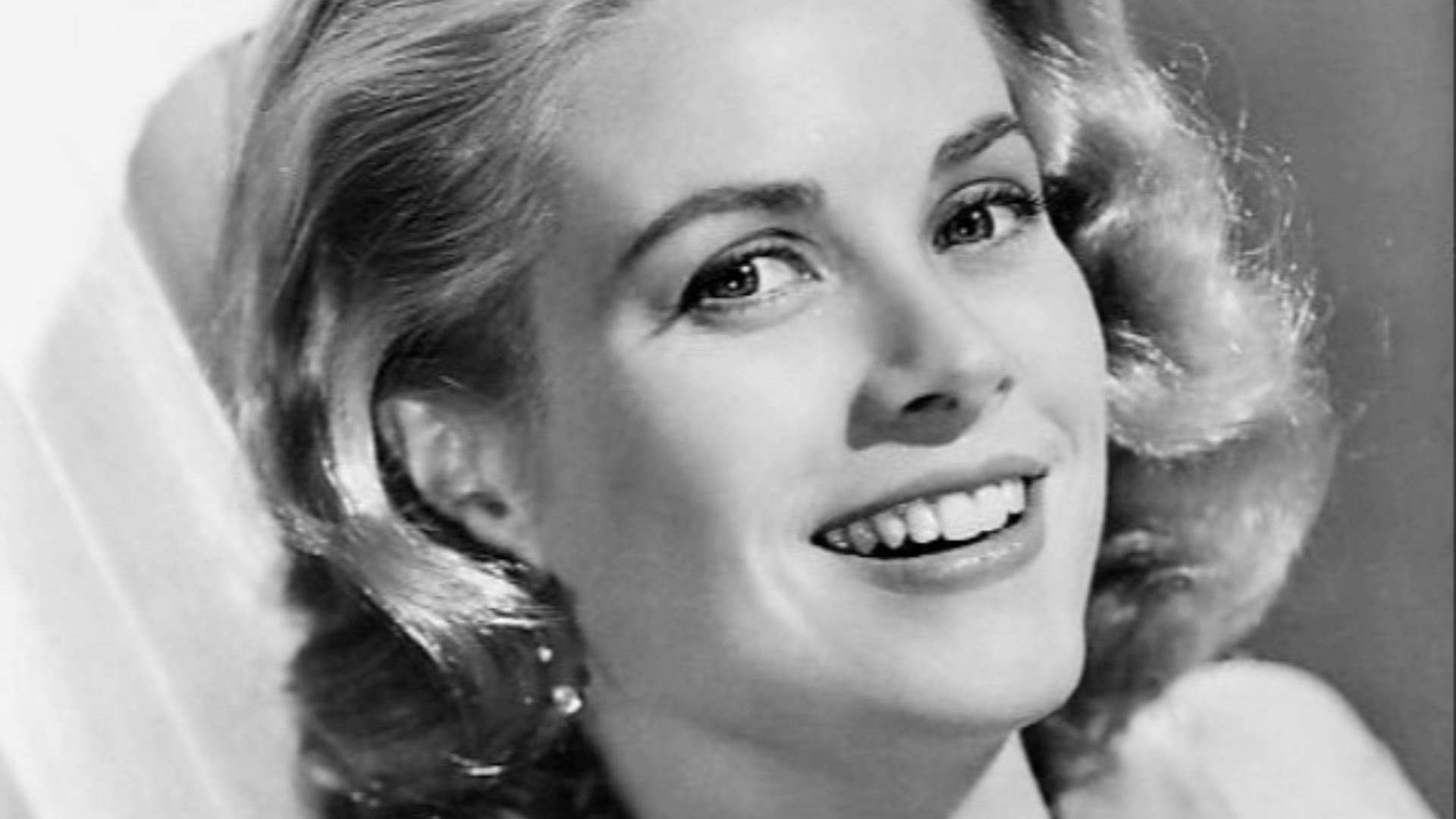 12. Le prince Rainier III et Grace Kelly