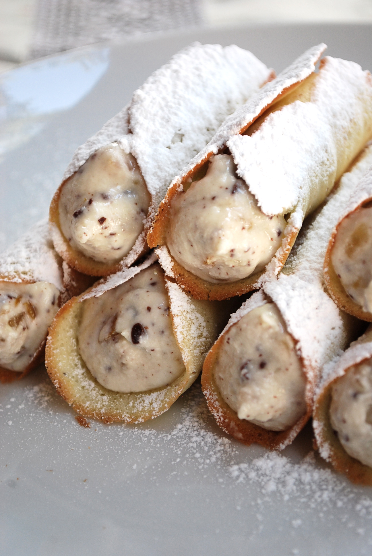 Cannoli de ricotta et noisettes