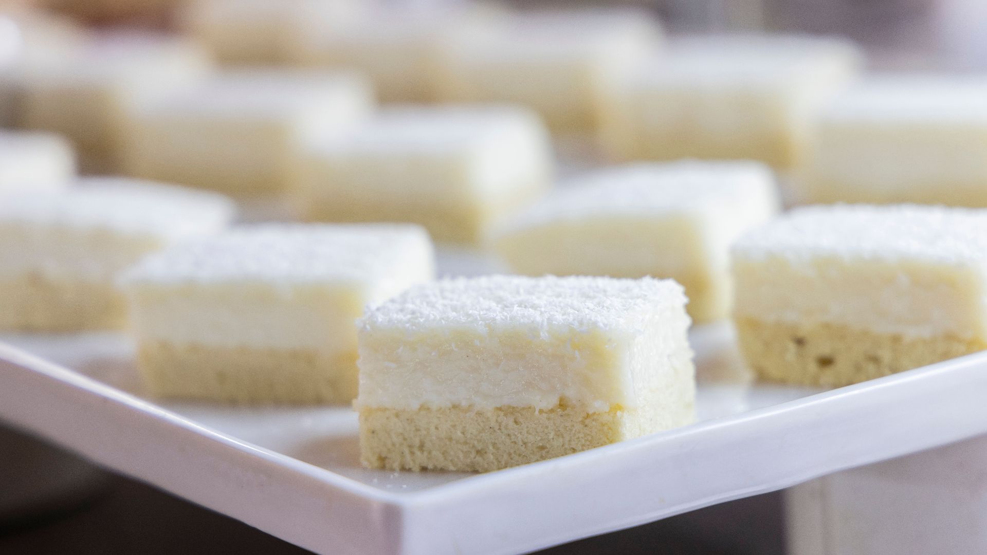 16. Barres à la crème de noix de coco