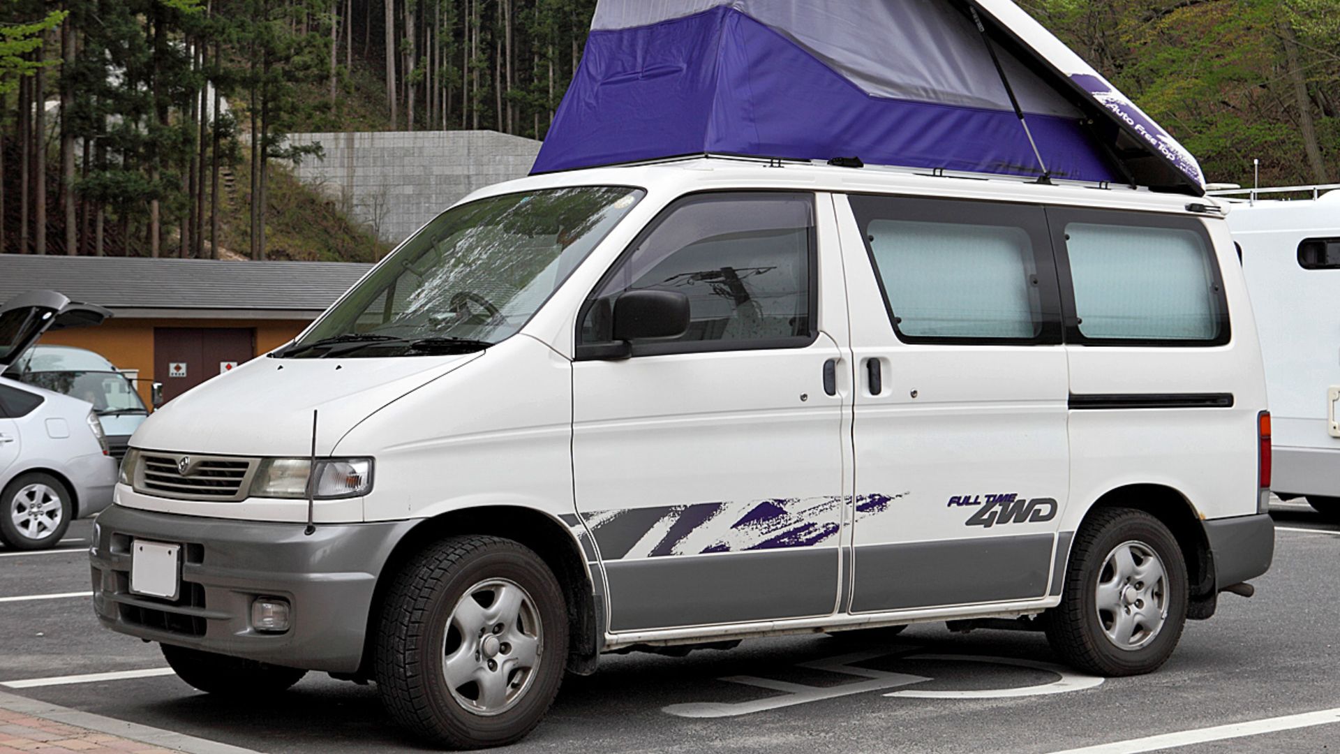16. Mazda Bongo Friendee