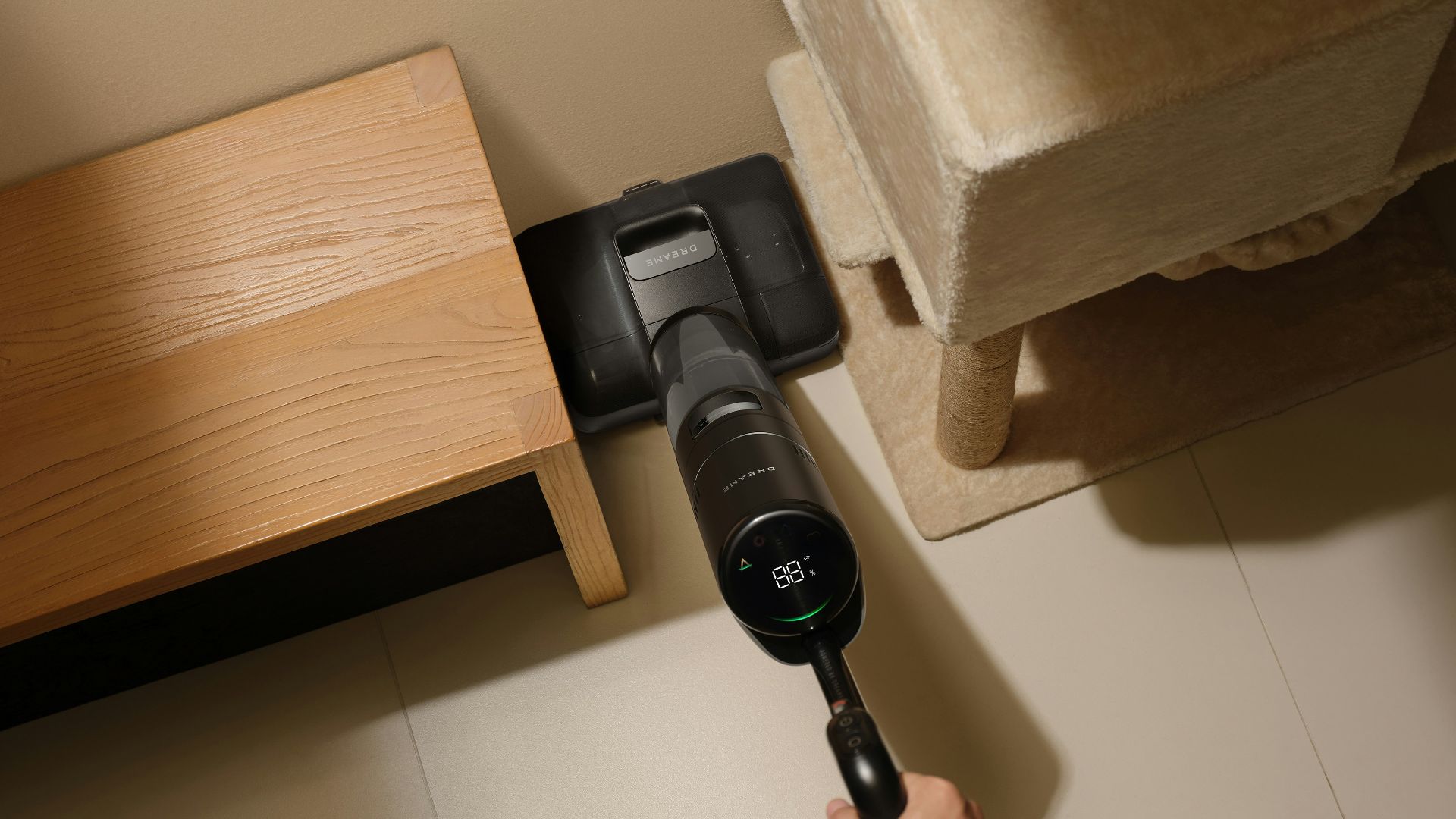 7. Un aspirateur sans fil