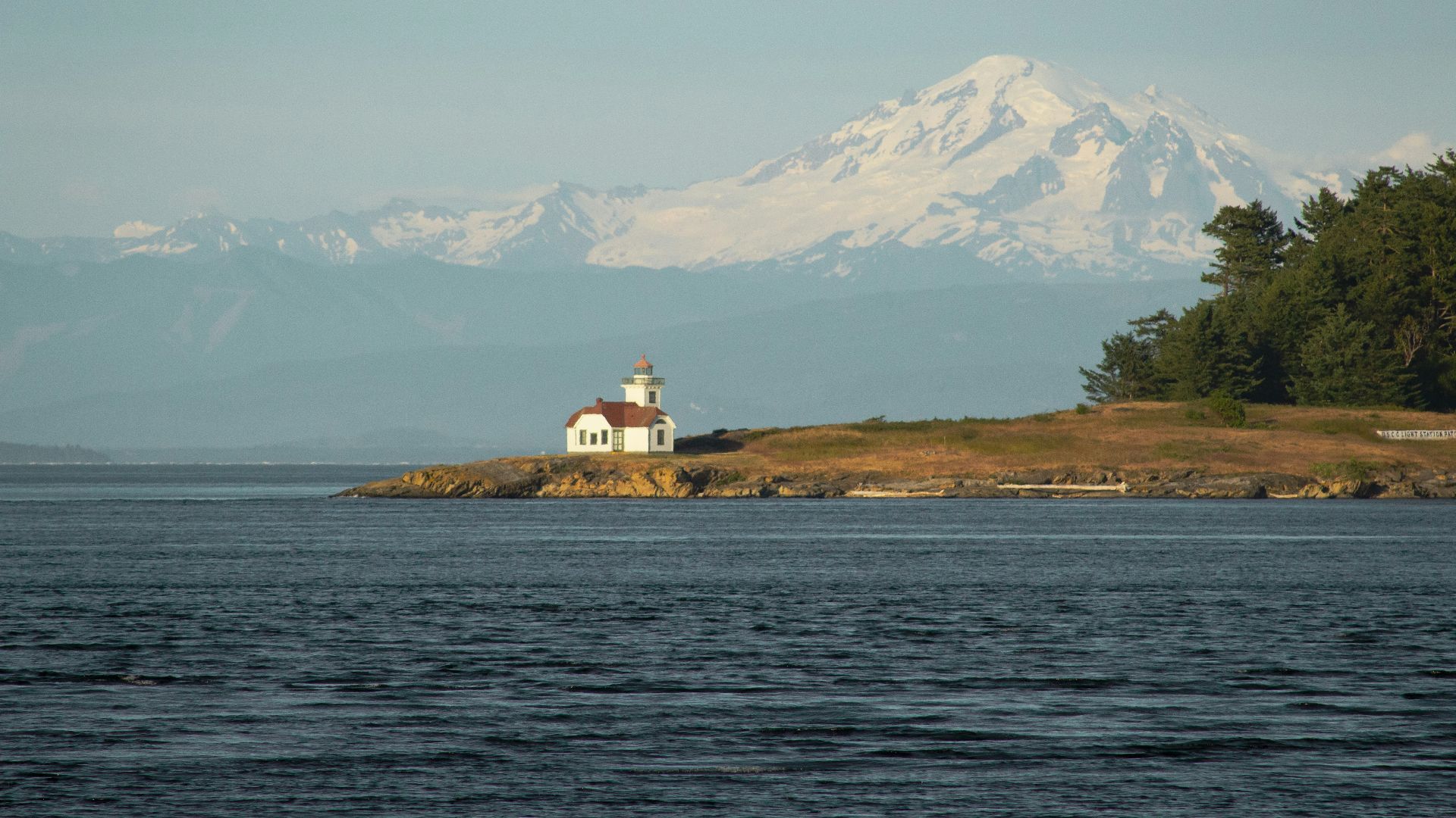 9. Les îles San Juan ont été rattachées aux États-Unis