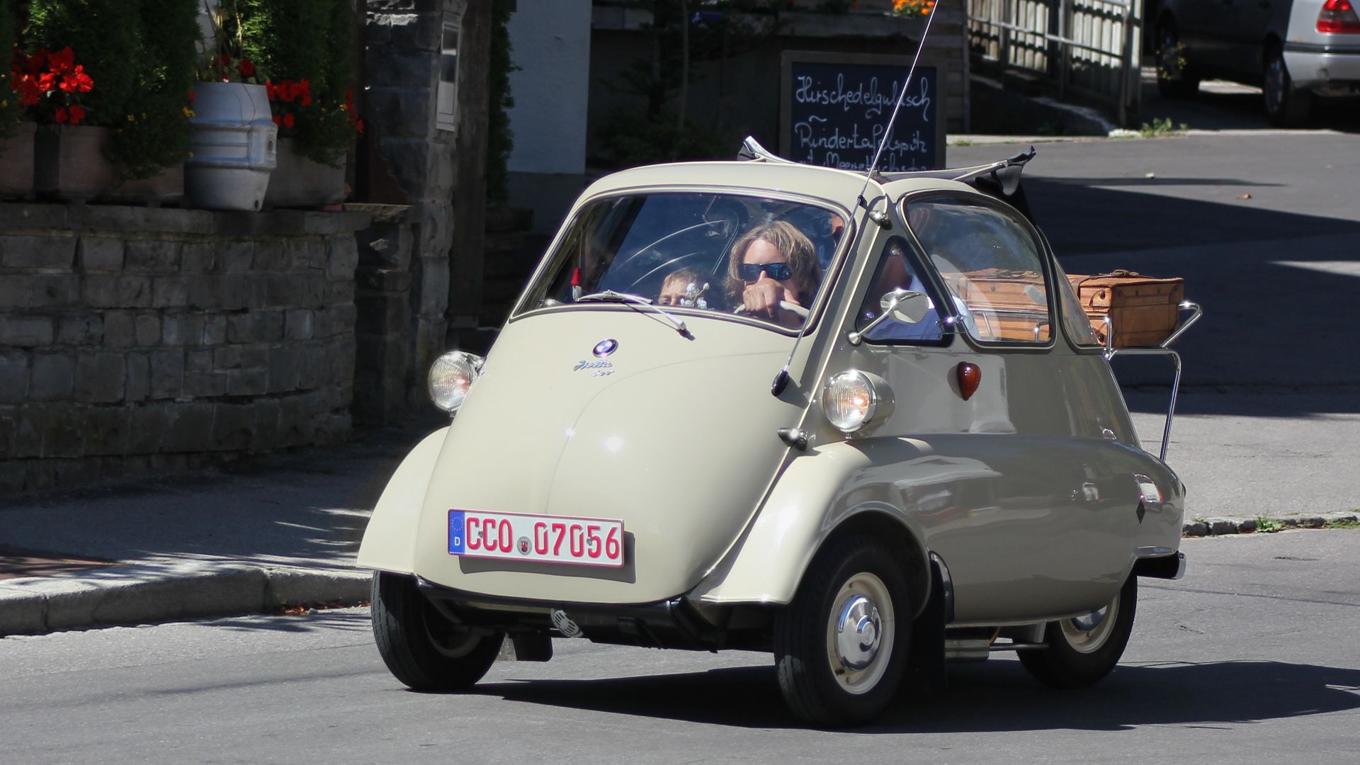 6. BMW Isetta