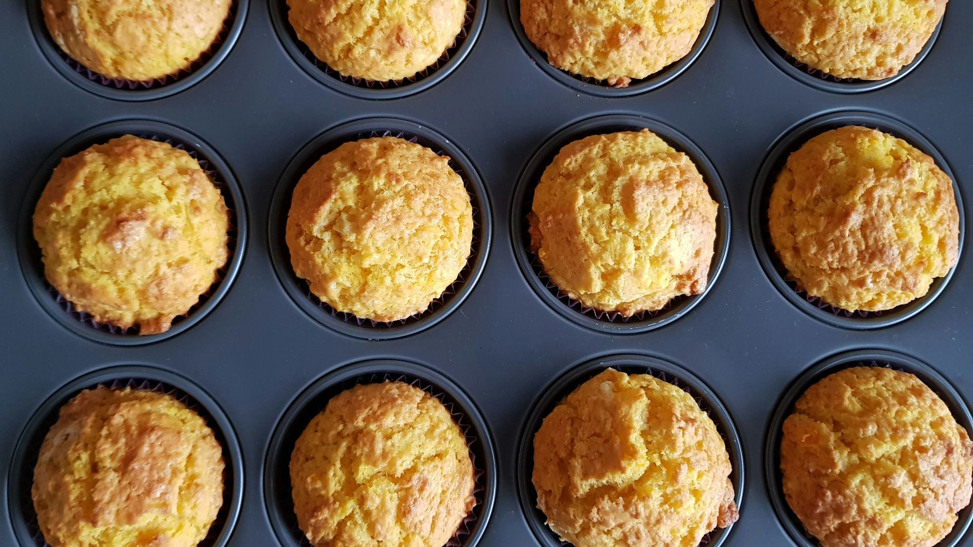 5. Muffins au pain de maïs et au piment jalapeño