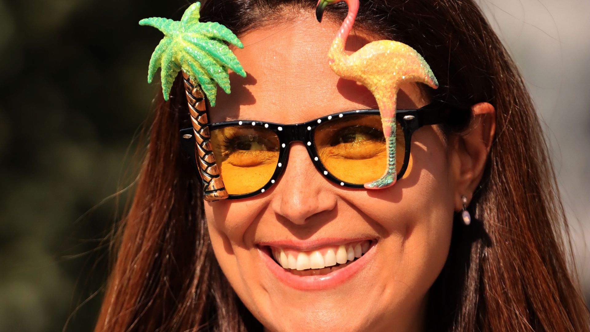 10 accessoires d’été embarrassants à éviter et 10 à porter toute la saison
